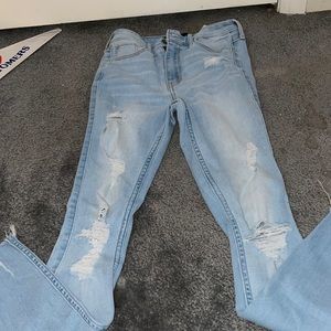 HOLLISTER JEANS RIPPED